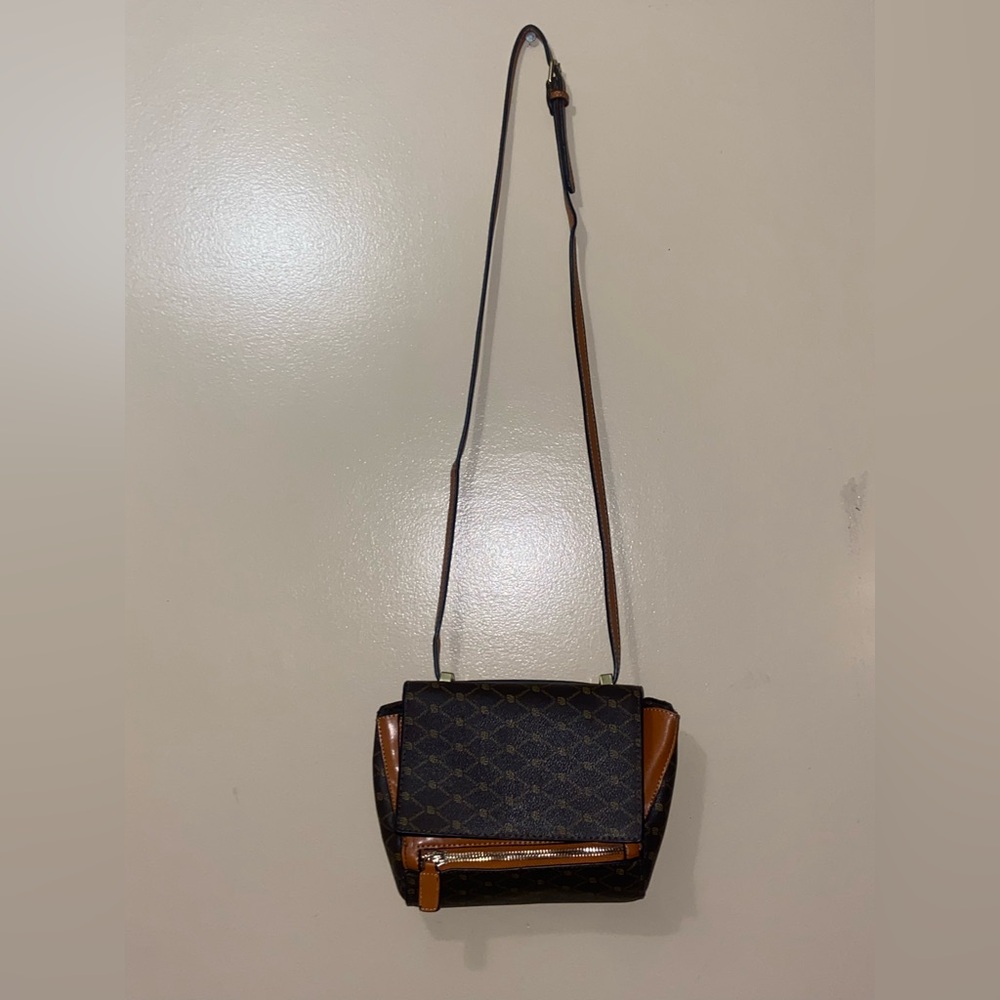 Elegant Brown and Black Crossbody Bag